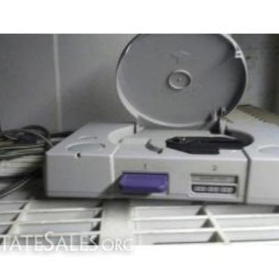 PLAYSTATION 1 Console