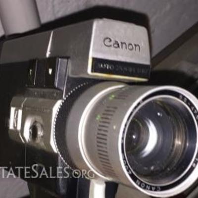 Canon Auto Zoom 518 Super 8 w Accessories