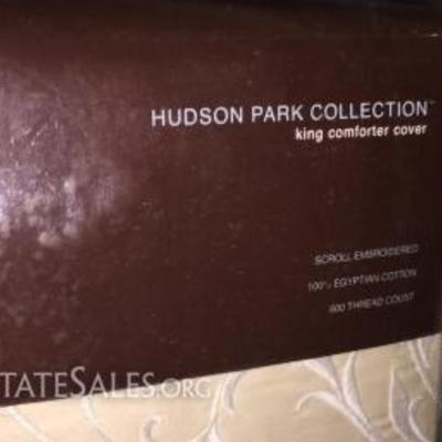 Hudson Park Collection King Comforter Cover