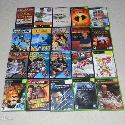 GY017 Assorted Ultimate Fighting Xtreme Sports & XBOX Discs

