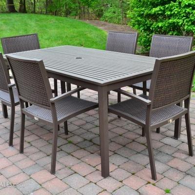 Restoration Hardware outdoor table and chairs