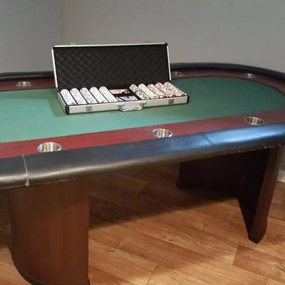 poker table 