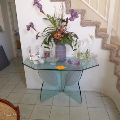 Glass entry table