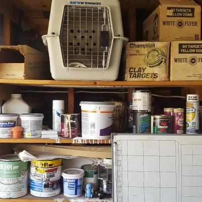 Garden and garage supplies, dog crates