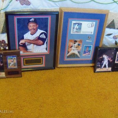 Baseball .memorabilia, autographed photos 