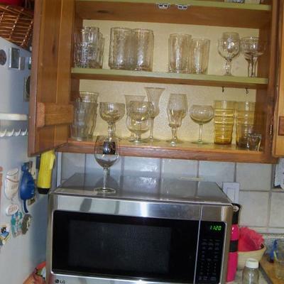 Kitchen, crystal, mid century, depression glass, small appliances, knick knaks, collectibles