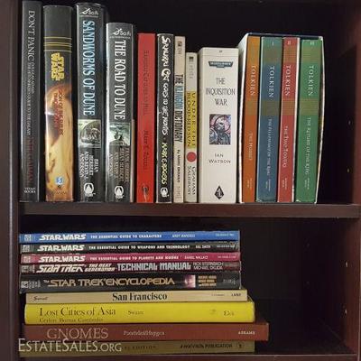 FSL069 Sci-Fi Book Lot - Tolkien, Star Wars, Star Trek, Dune & More
