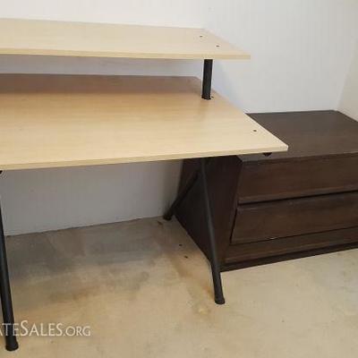 FSL131 Solid Wood Dresser & Two Tier Desk
