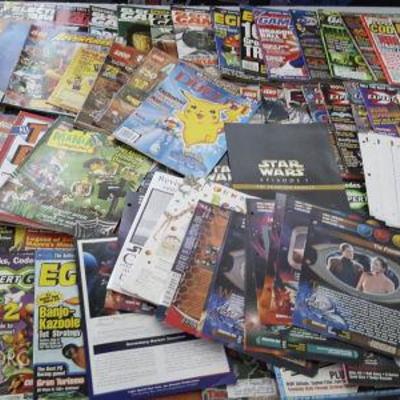 FSL098 Huge Lot of Vintage Gaming Magazines & More

