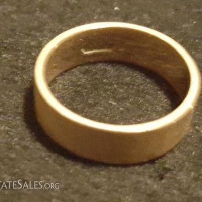 FSL189 Size 5/6  14K Gold Band Ring
