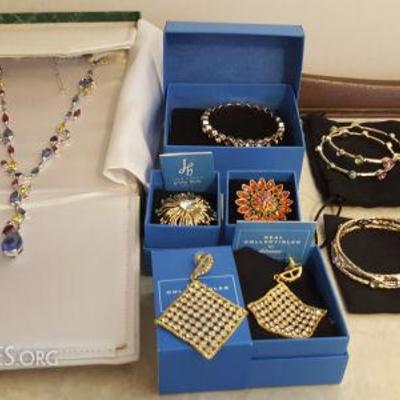 FSL146 More New in Boxes/Bag Costume Jewelry Lot
