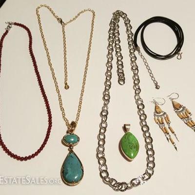 FSL179 Interesting Stone Pendants, Silver Chains & More

