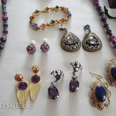 FSL196 Costume Jewelry - Necklace, Pendant, Earrings & More
