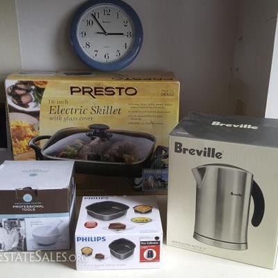 FSL137 Presto Skillet, Kettle, Baking Pan & More New Kitchen Items
