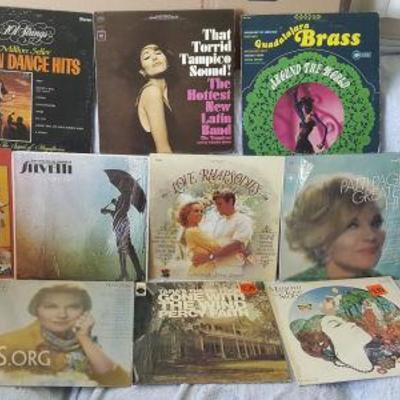 FSL028 Vintage Vinyl Albums LPs - Grab Bag Lot

