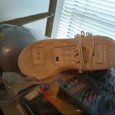 Shoe Phone