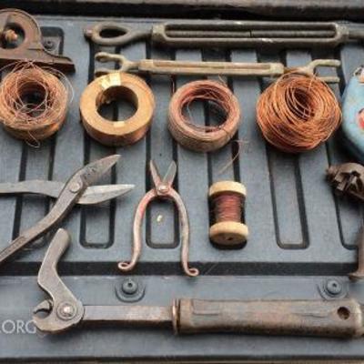 GY108 Copper Wire and Wire Cutters
