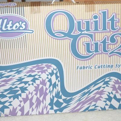 QuiltCut2 fabric cutting system