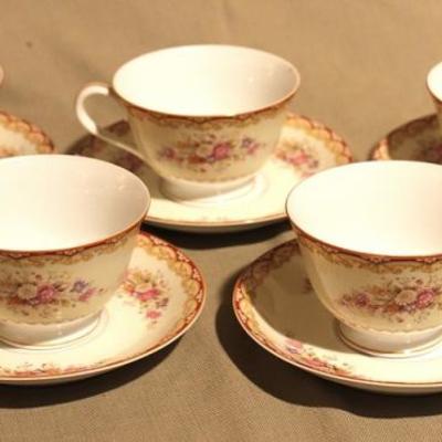 Set of 5 Cups and Saucers, by Noritake, Nippon
