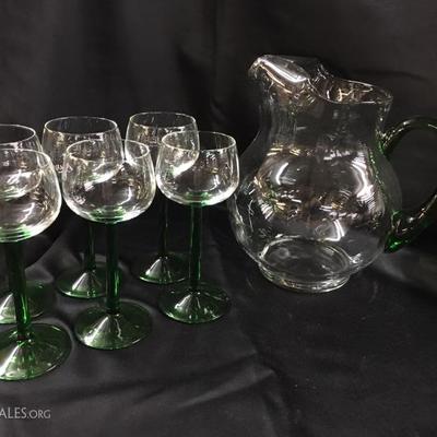 Glass pitcher and glasses