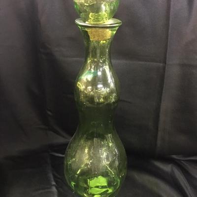 Green bubble glass decanter