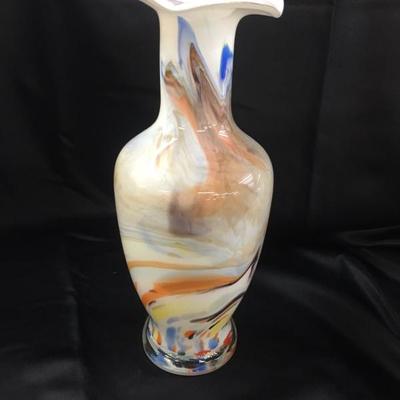 Art glass vase