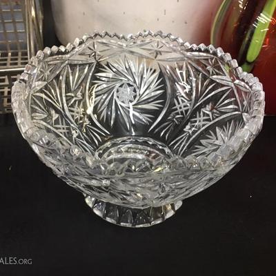 Crystal pedestal bowl