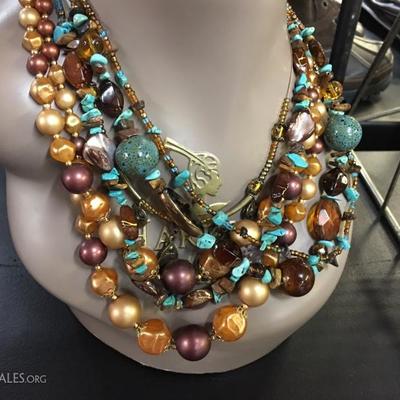 Mannequin with jewelry