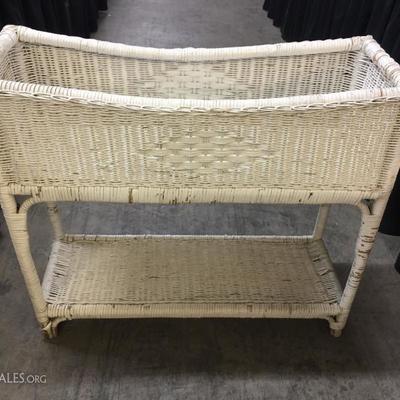 Wicker planter