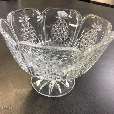 Crystal pedestal bowl