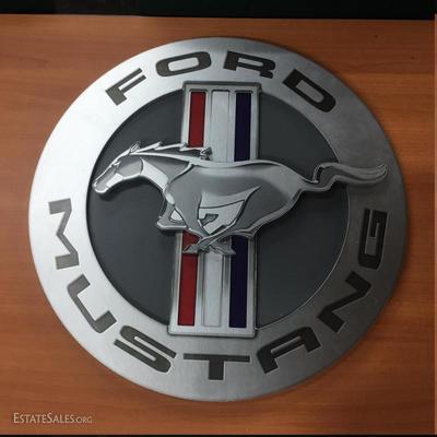 Ford Mustang decor