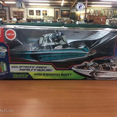 R/C boat