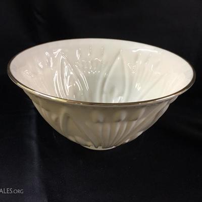 Lenox bowl