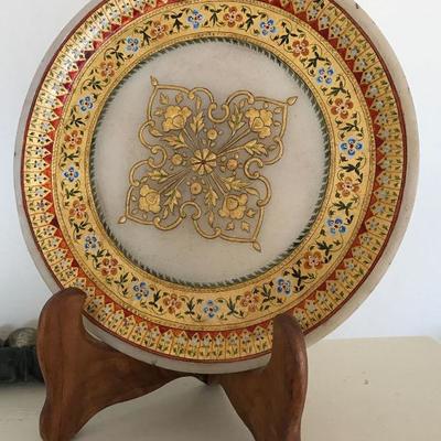 Pietra dura inlaid stone in marble. Taj Mahal pattern