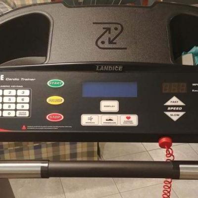 Landice Treadmill cardio trainer