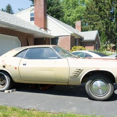 Dodge Challenger - PARTS ONLY