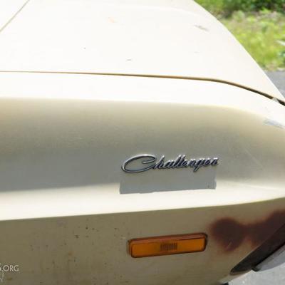 Dodge Challenger - PARTS ONLY