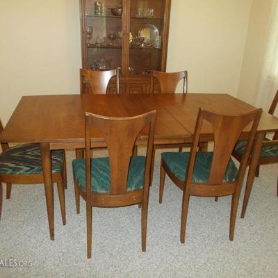 Danish modern mid-century dining table, 5 side chairs, 1 arm chair & lazy Susan $650
table 72 X 40 X 28 1/2