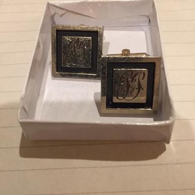 Cufflinks