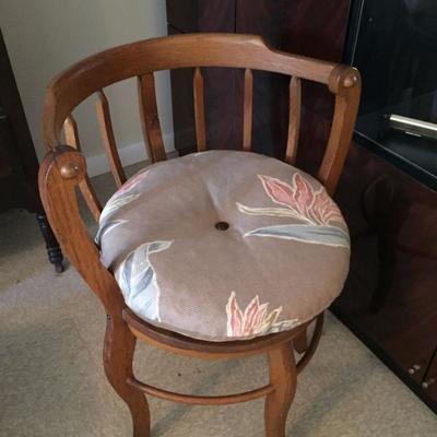 Vintage Semi-circular chair