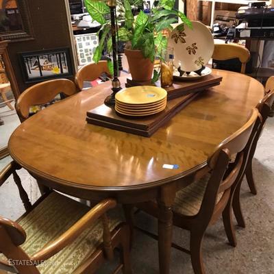 dining table with chairs 