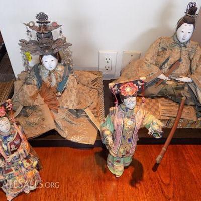 MHE004 Beautiful Oriental Dolls and Porcelain Figurines
