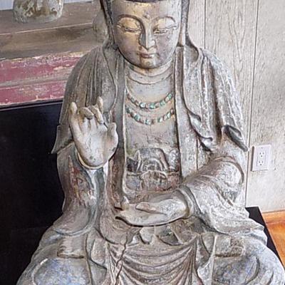 MHE032 Antique Seated Quan Yin Statue
