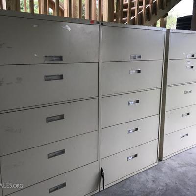 We have aprox 10 of these metal storage cabinets 