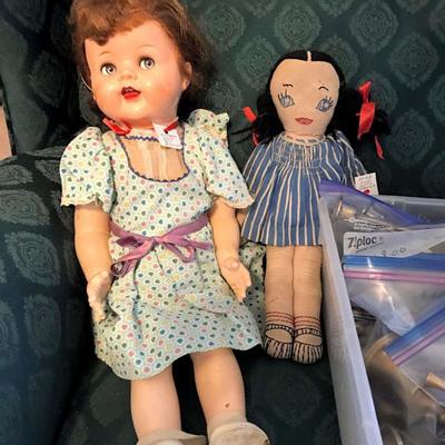 Antique / vintage dolls