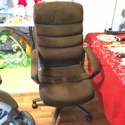 one of several desk chairs