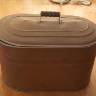 Oval container