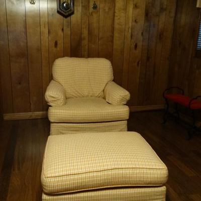 Marshmallow Soft Comfy chair & ottoman 