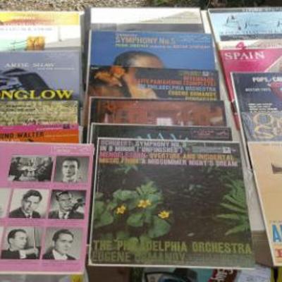ECF025 Large Lot of Vintage Classical LP Vinyl Albums
