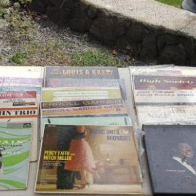 ECF027 Large Lot of Vintage 50's LP Vinyl Albums 
